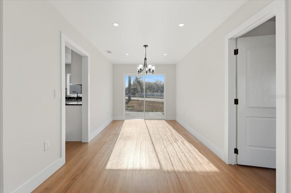 CHRISTINA SHORES - Residential