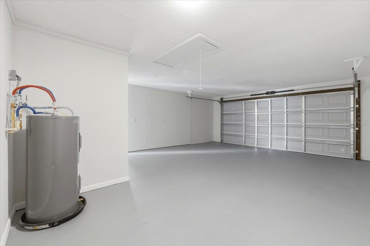 CHRISTINA SHORES - Residential