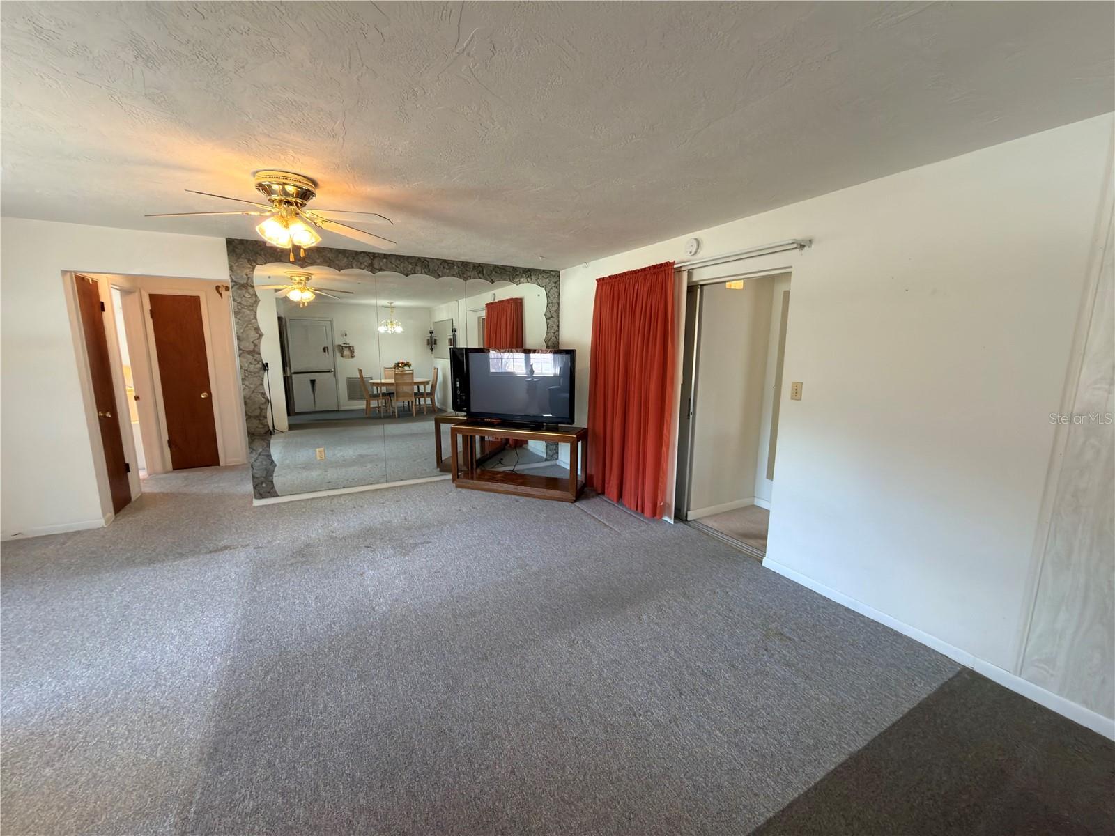 INVERNESS HIGHLANDS WEST - Residential