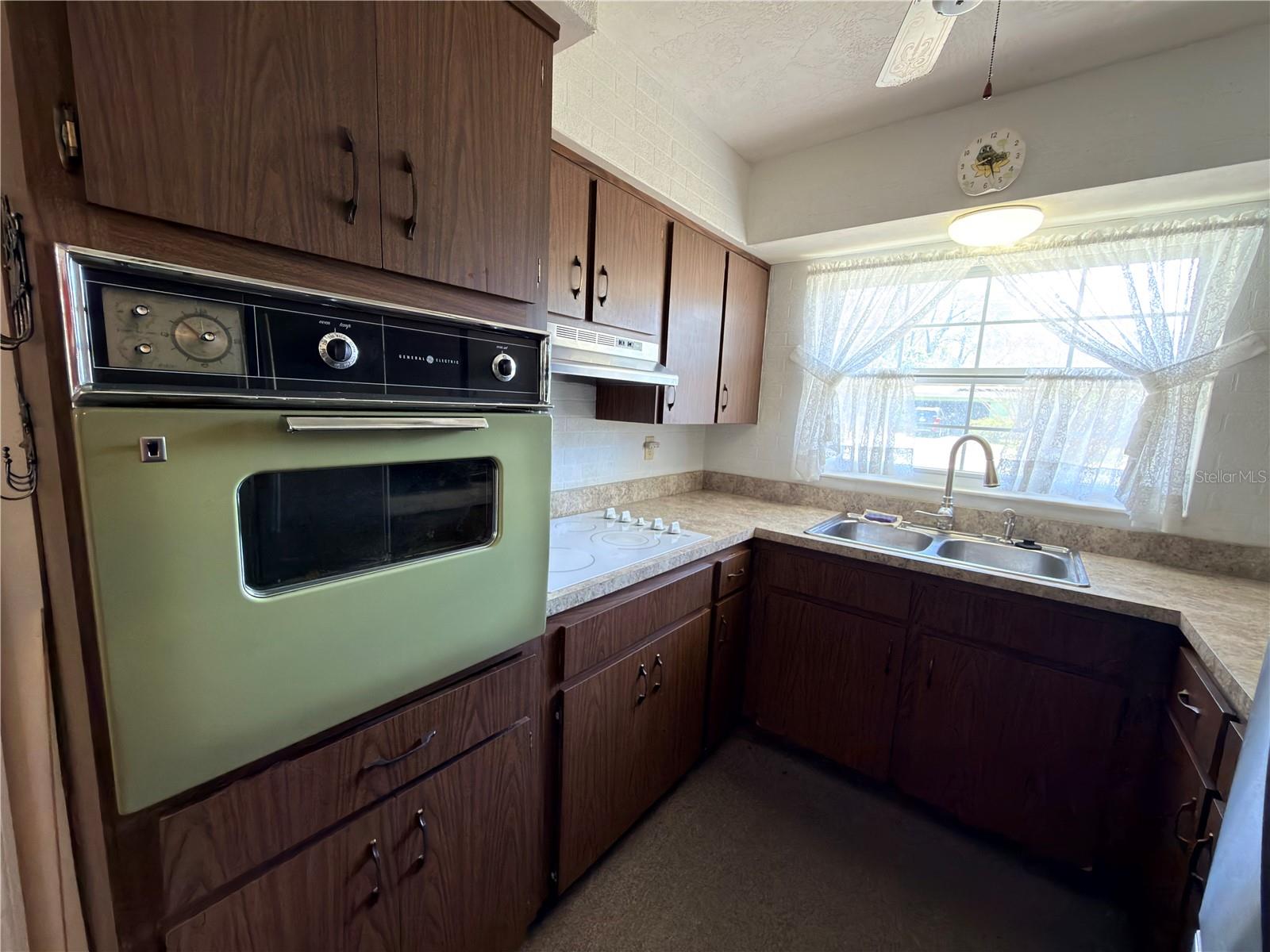 INVERNESS HIGHLANDS WEST - Residential