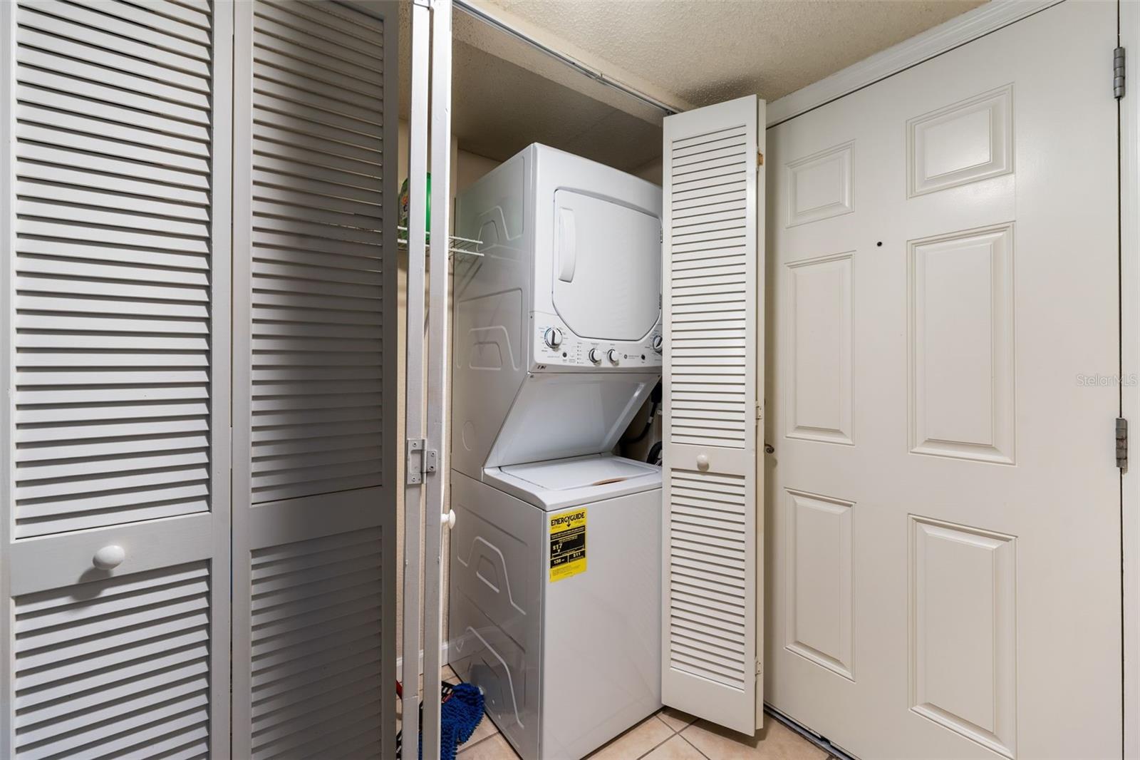 CREEKS EDGE CONDO - Residential