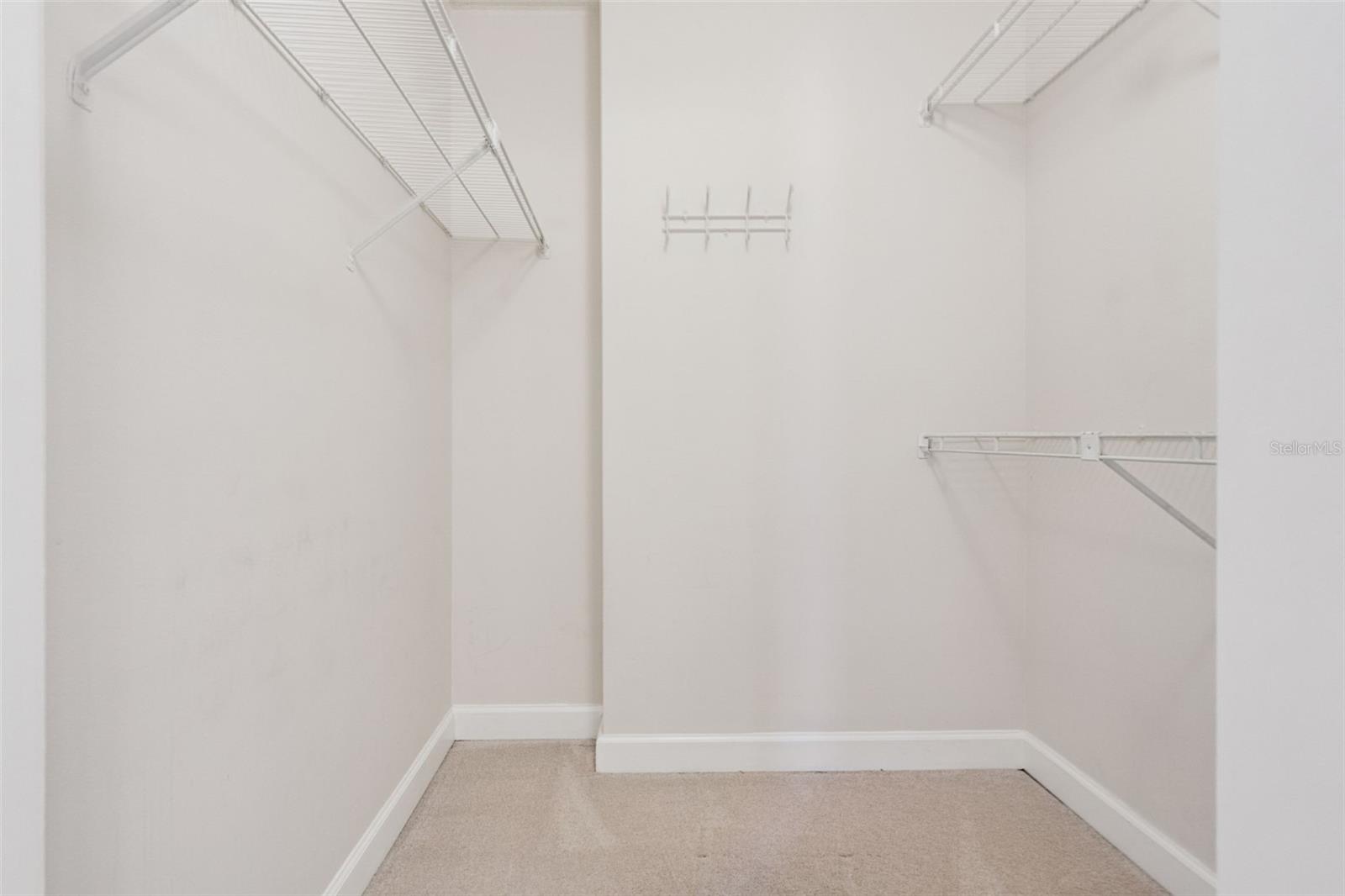 SILVER WOODS PH 03 - Residential