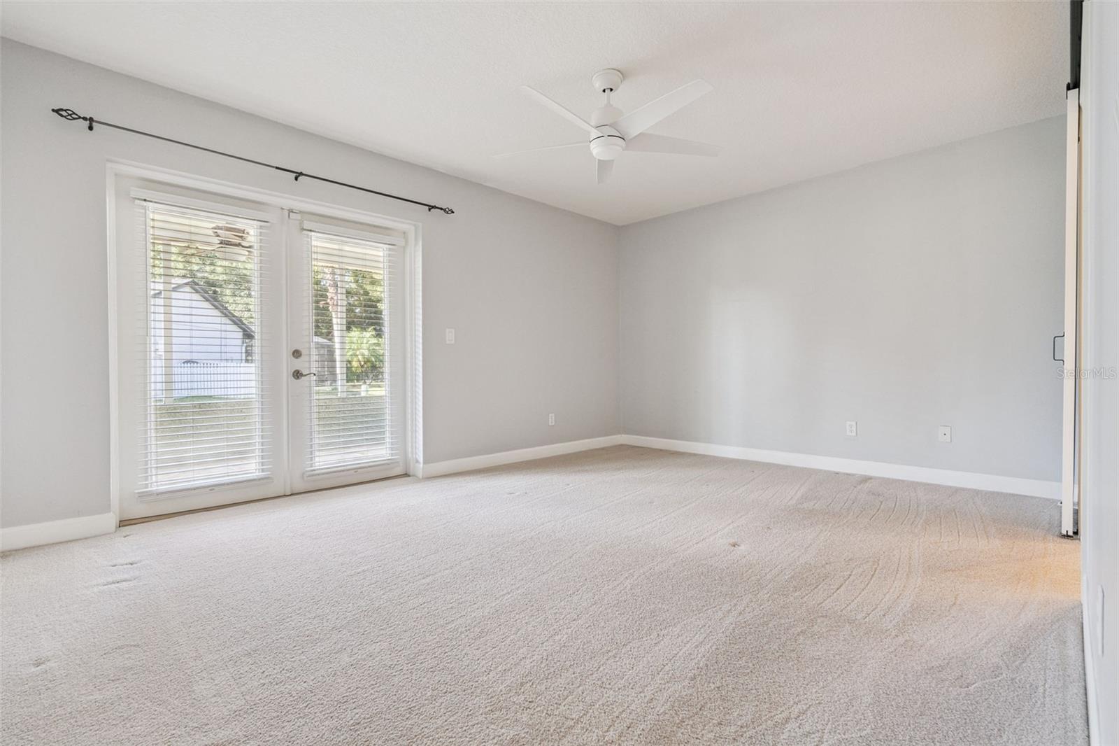 SILVER WOODS PH 03 - Residential