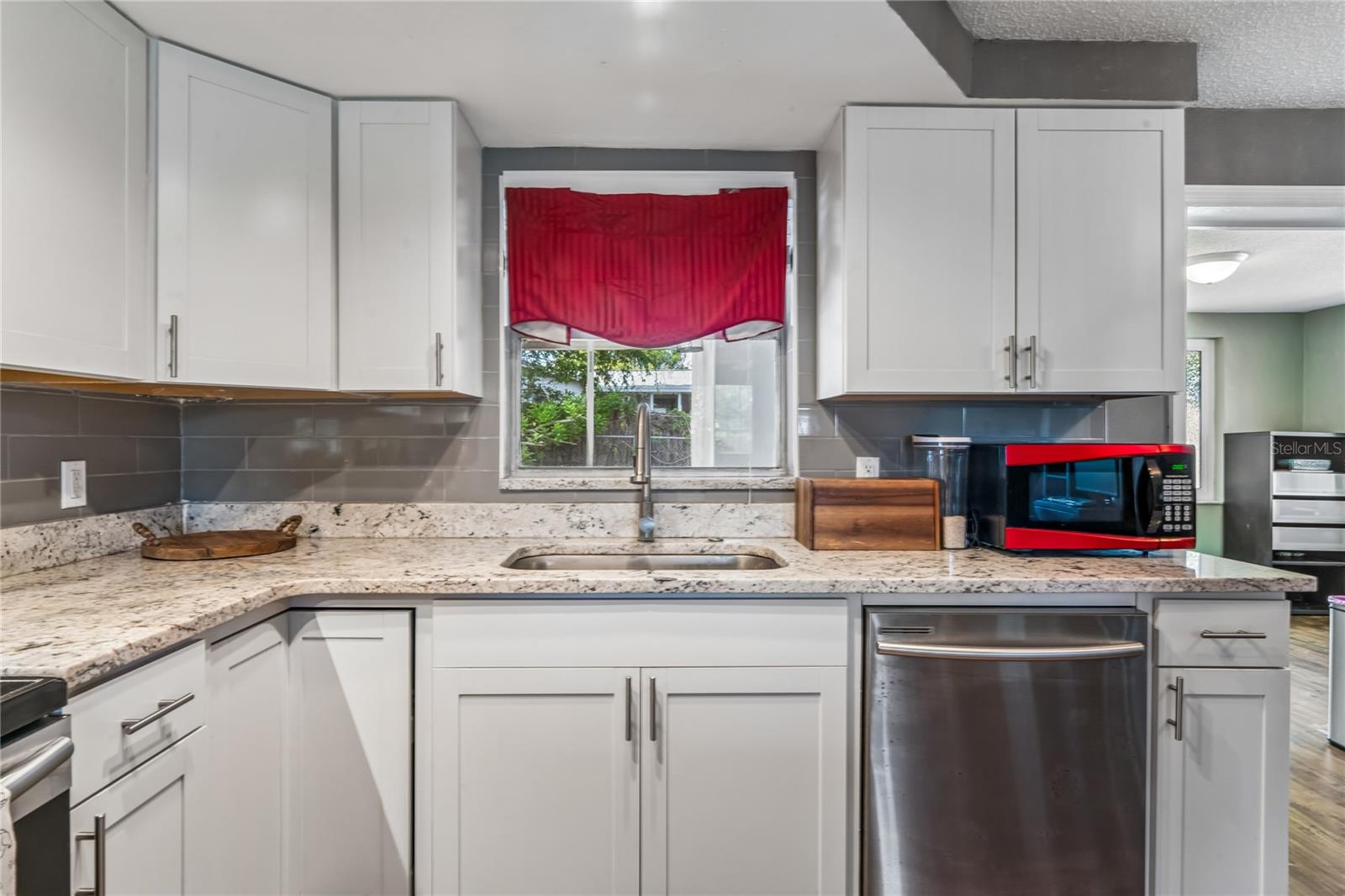 REGENCY PARK - Residential