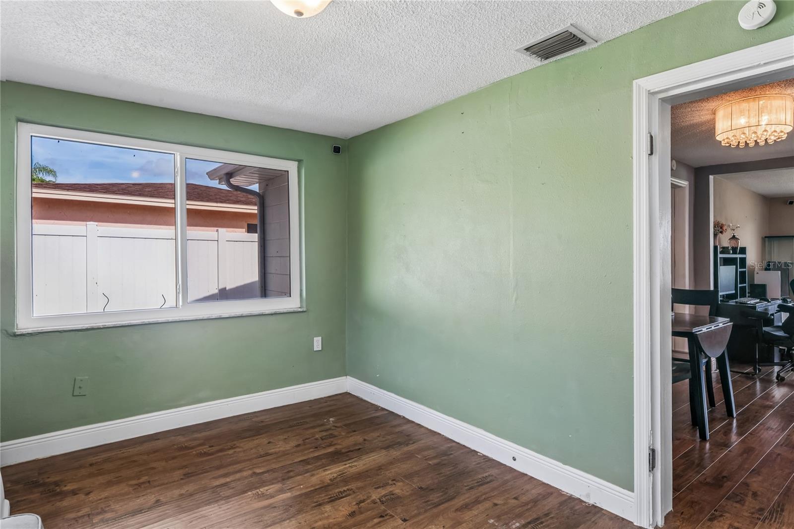 REGENCY PARK - Residential
