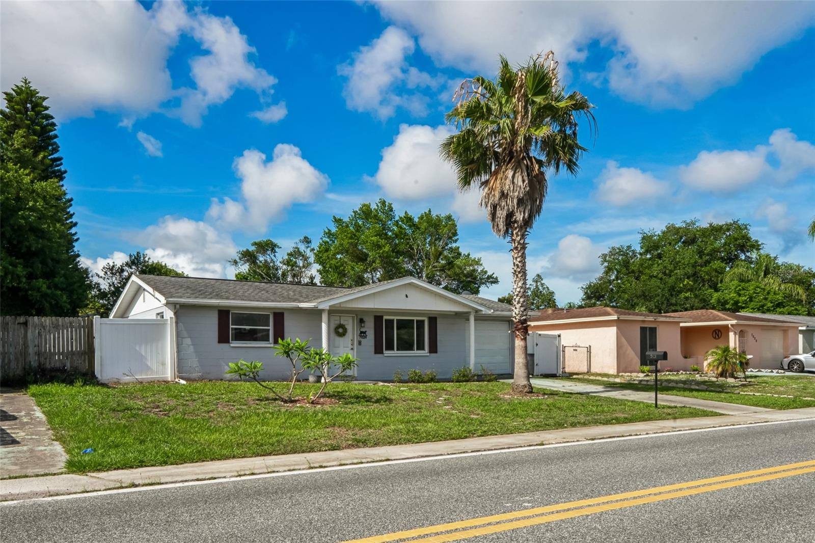 REGENCY PARK - Residential