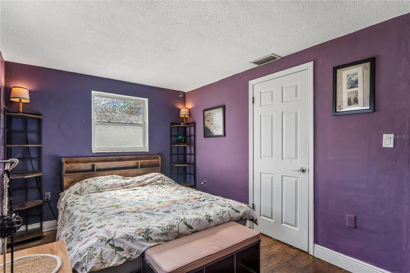 REGENCY PARK - Residential