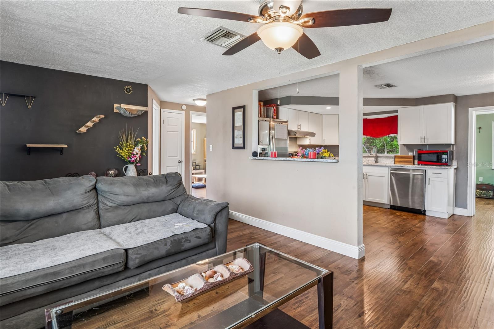 REGENCY PARK - Residential