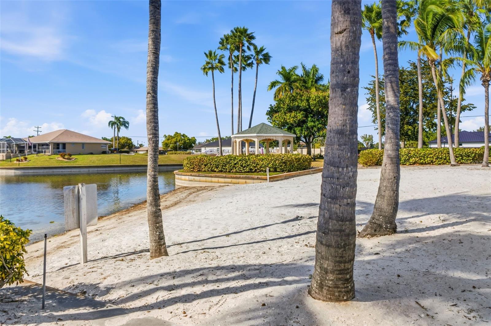 EMERALD COVE - Residential