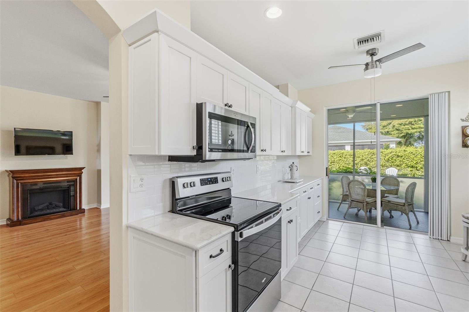 EMERALD COVE - Residential