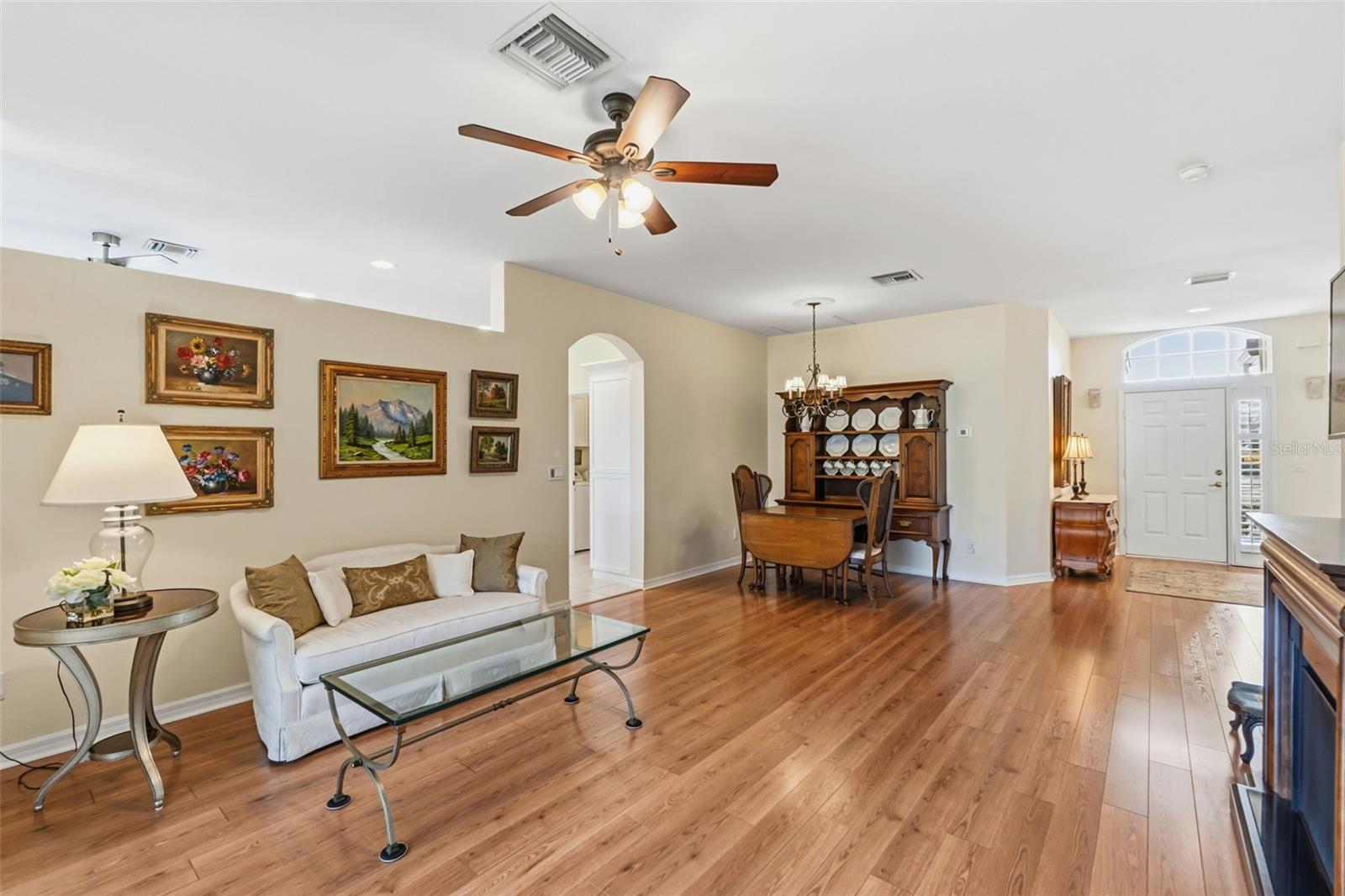 EMERALD COVE - Residential