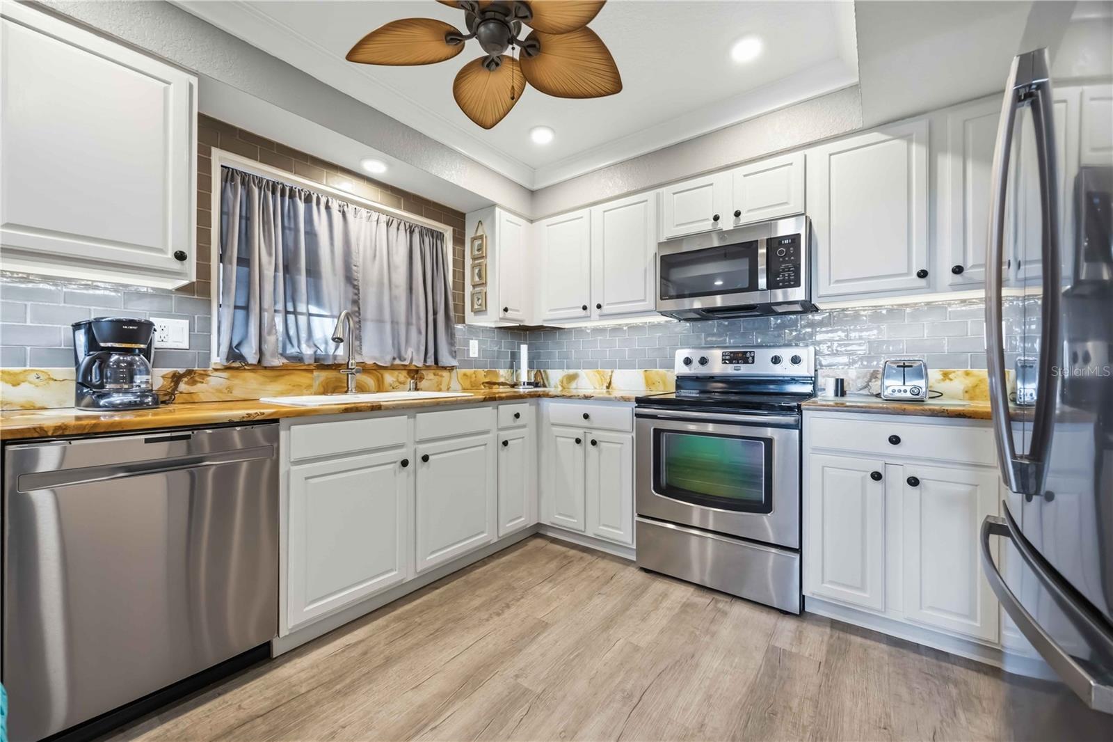 ROLLS LANDING PH 7 - Residential