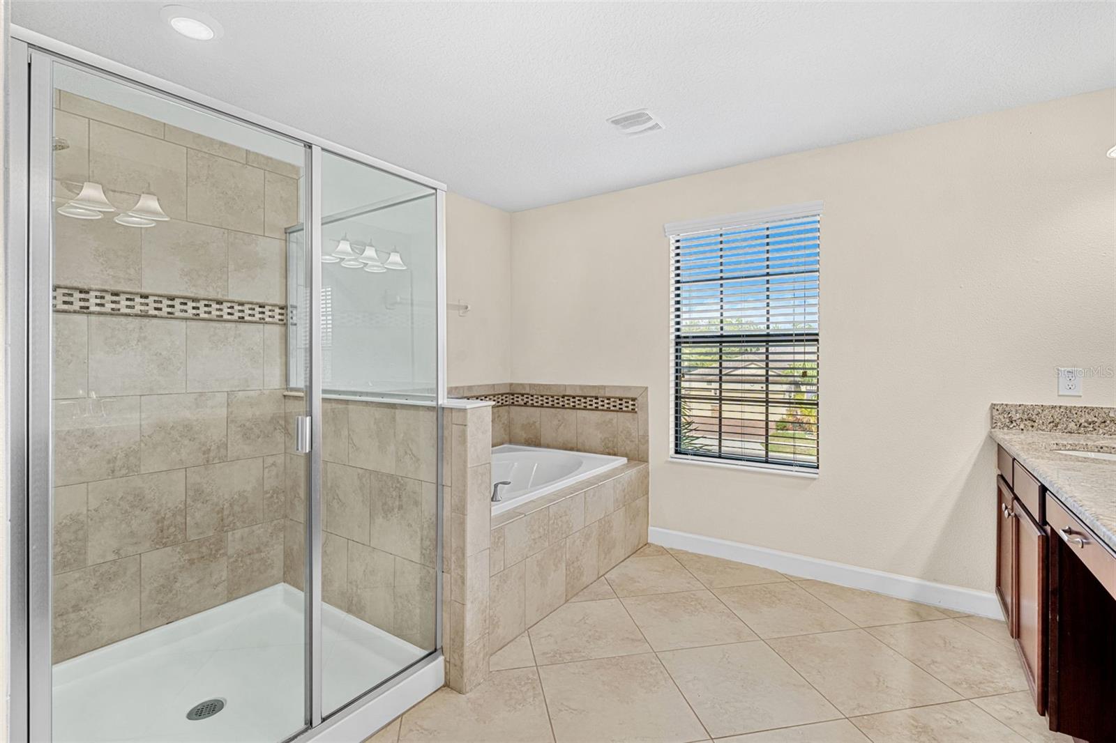 NORTH POINT PH 2B-2C - Residential