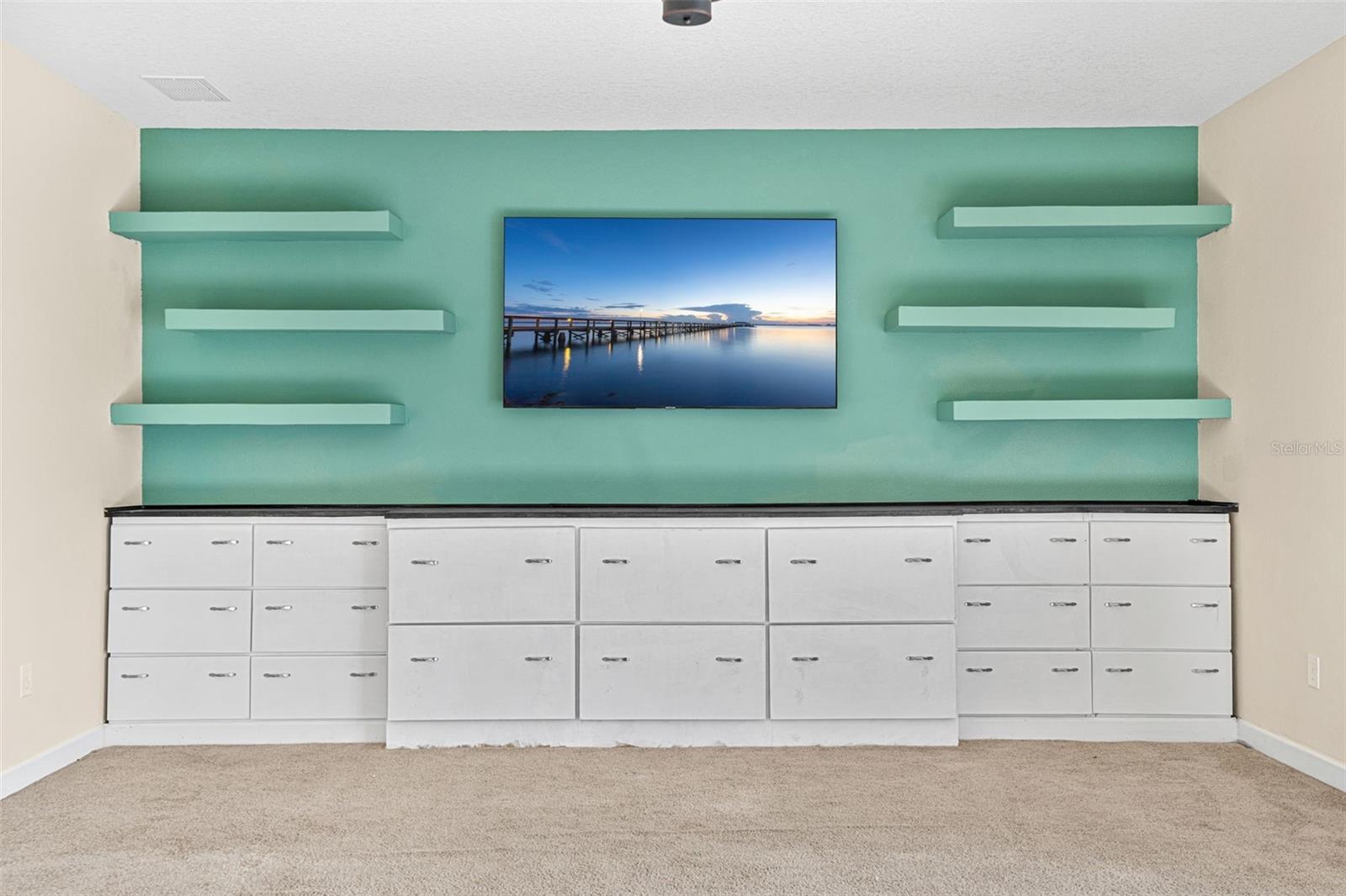 NORTH POINT PH 2B-2C - Residential