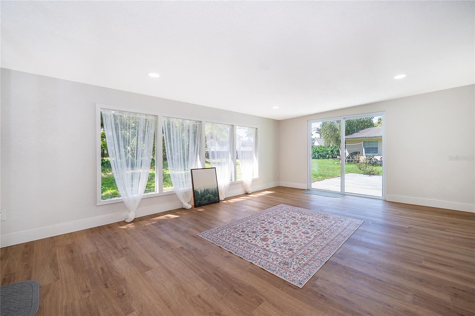 EASTBROOK SUB UNIT 13 - Residential
