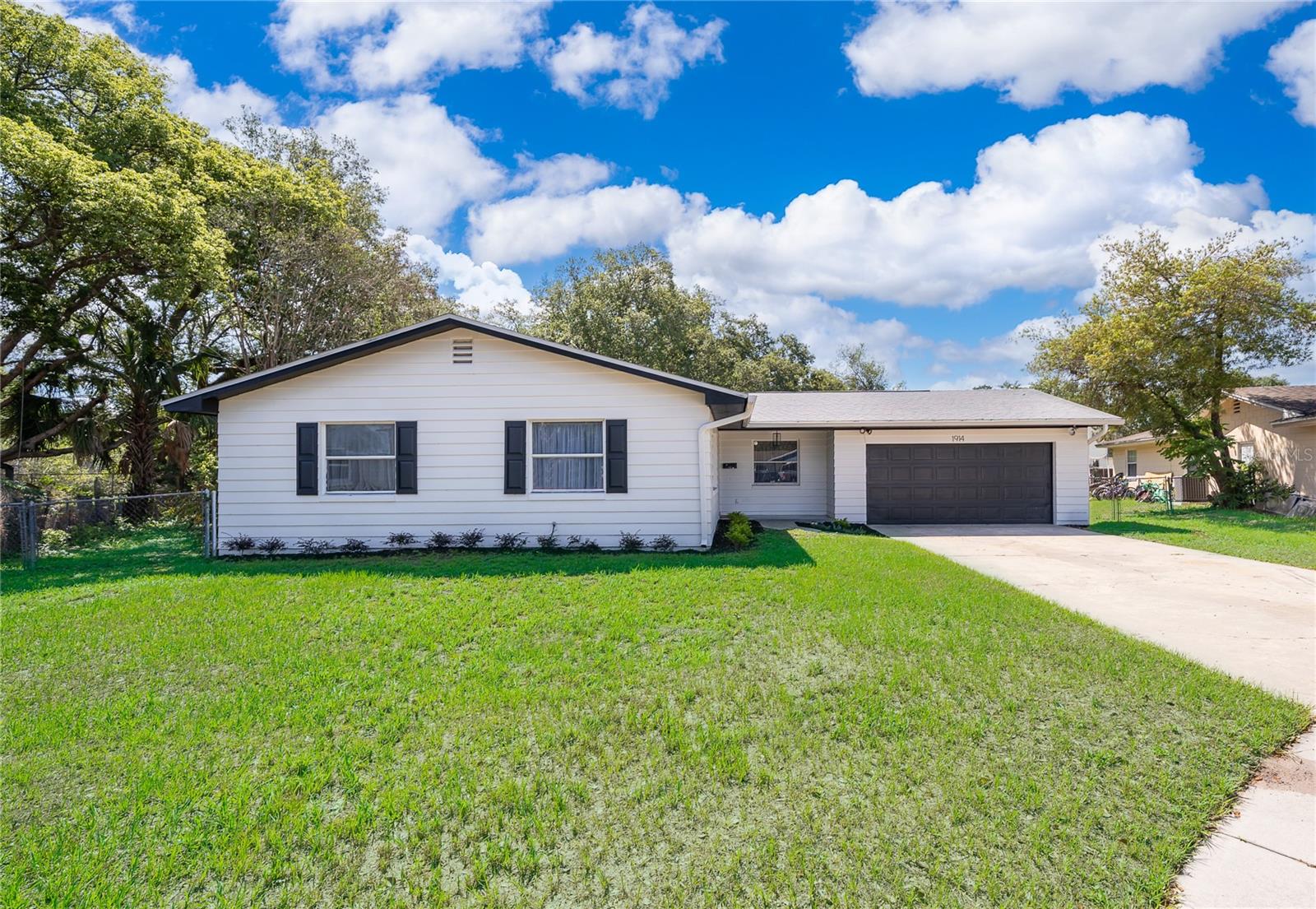 EASTBROOK SUB UNIT 13 - Residential