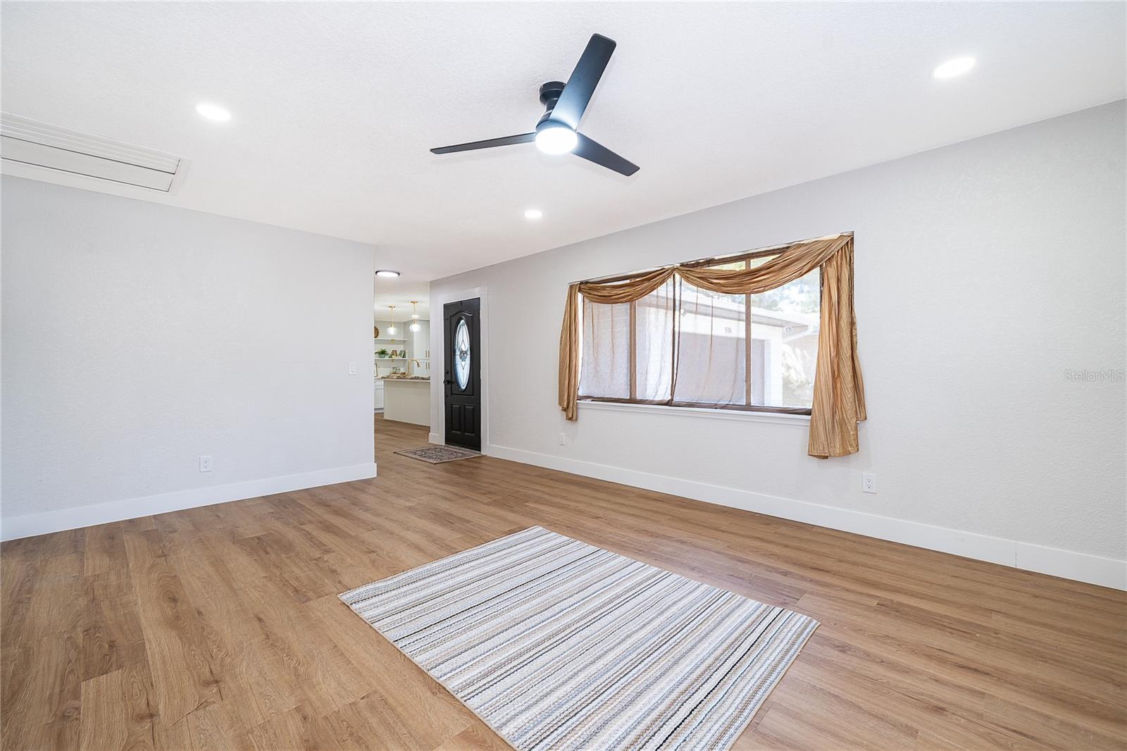 EASTBROOK SUB UNIT 13 - Residential