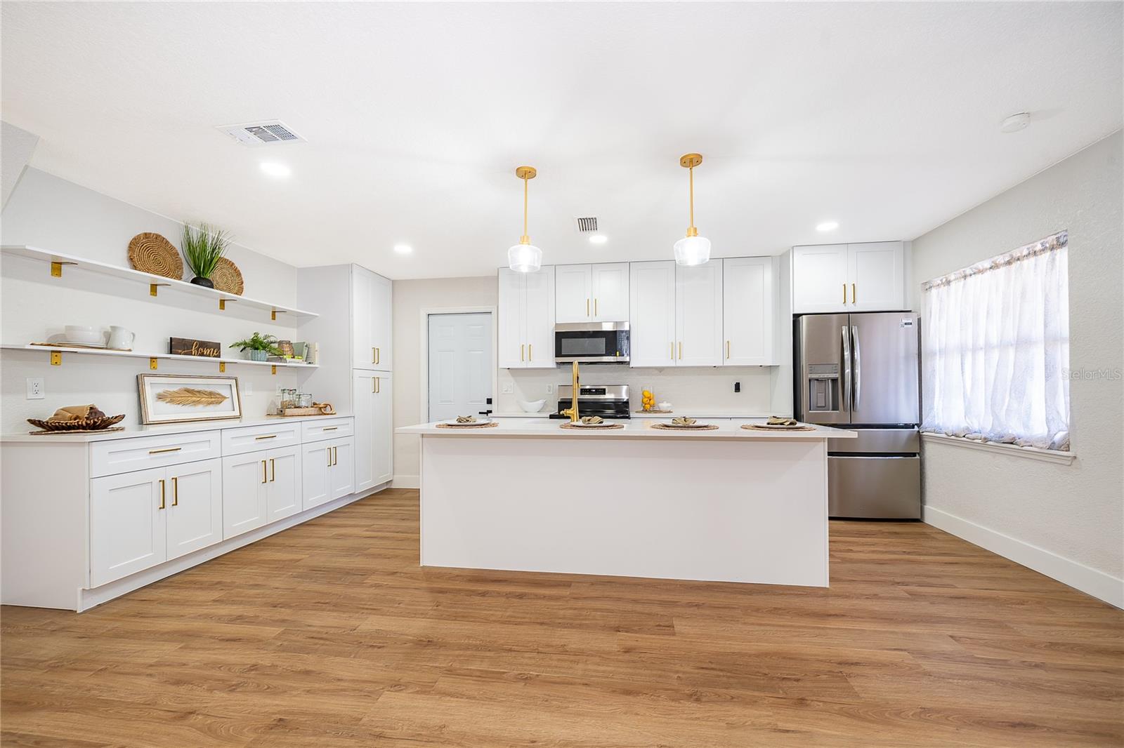 EASTBROOK SUB UNIT 13 - Residential