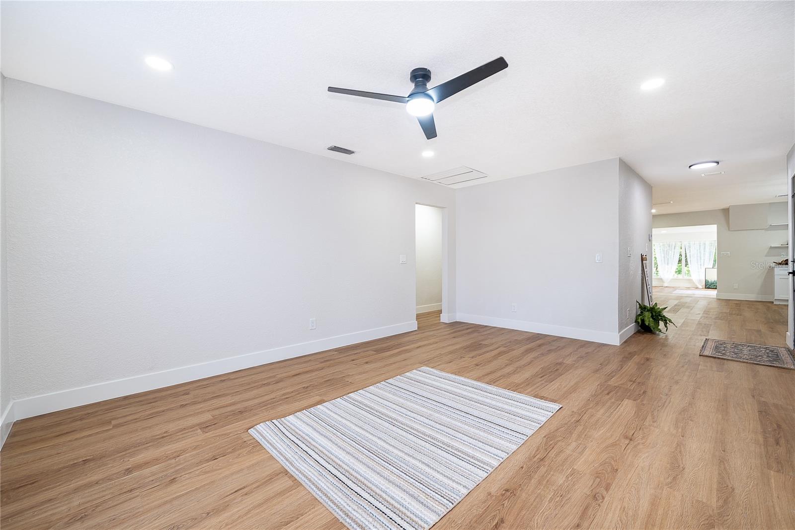 EASTBROOK SUB UNIT 13 - Residential