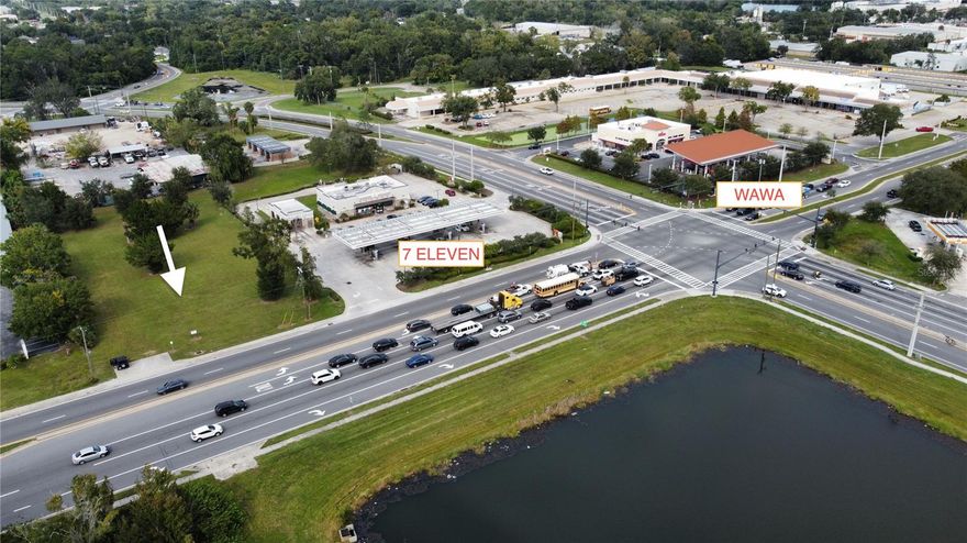 Prime Commercial Development Opportunity in Sanford, FL
2700 W 25th St – Parcel B offers an exceptional opportunity to acquire ±0.95 acres (±41,424 sq ft) zoned GC-2, ideally located in one of Sanford’s busiest commercial corridors.
The property is currently in the process of subdivision from an adjacent 7-Eleven gas station (corner lot) and features ±149 ft of frontage along W 25th St with a depth of ±278 ft. According to FDOT, the site benefits from 25,000 vehicles  day (AADT) directly in front of the parcel. It is located just 800 ft from State Road 417 access and only minutes from Interstate 4.
Surrounded by strong national and regional anchors including 7-Eleven, Wawa (opposite corner), Walmart, Extra Space Storage, and Kid City USA, the property offers outstanding visibility and strategic positioning within a rapidly growing market.
An independent study indicates potential for the development of a Flex Warehouse Complex, highlighting the site’s suitability for income-producing uses and long-term value creation.