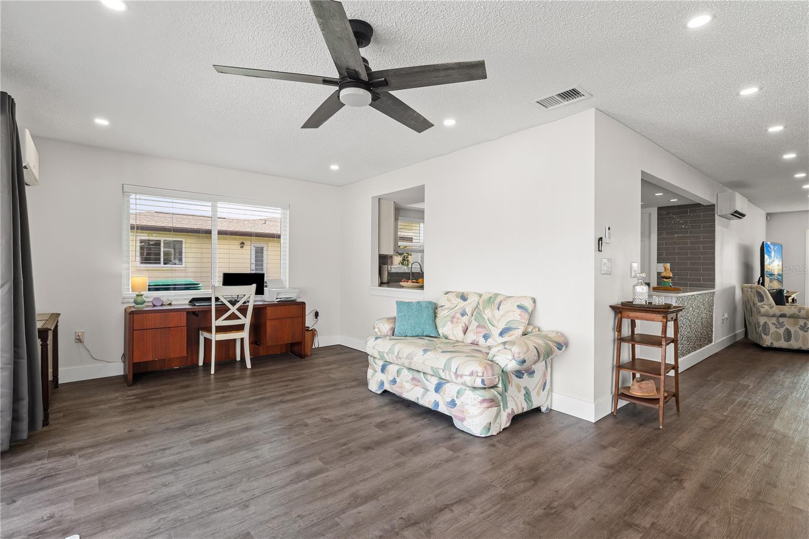 ROTONDA WEST OAKLAND HILLS - Residential