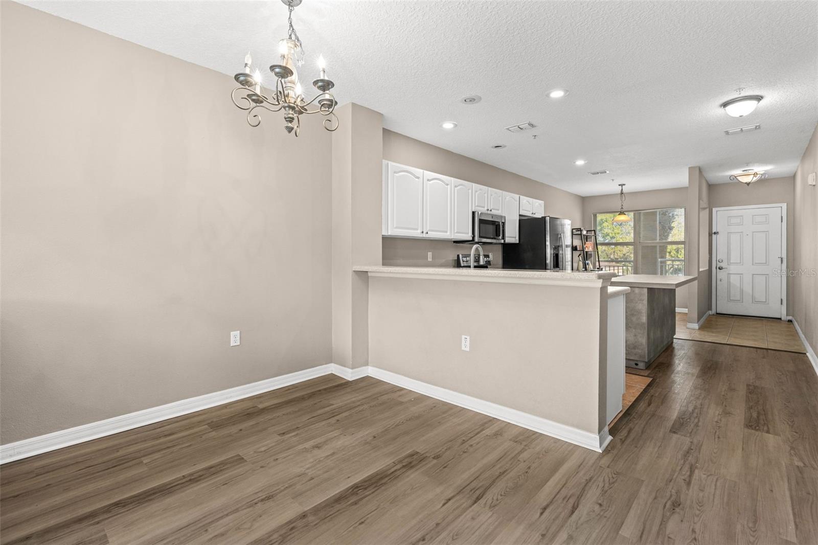 CANOPY WALK PH 12 - Residential