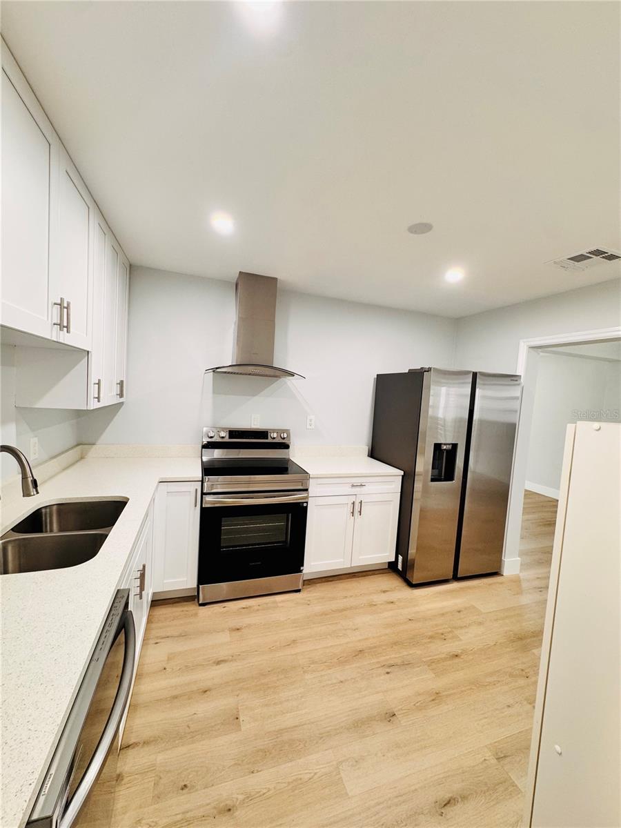 PELHAM MANOR 1 - Residential Lease