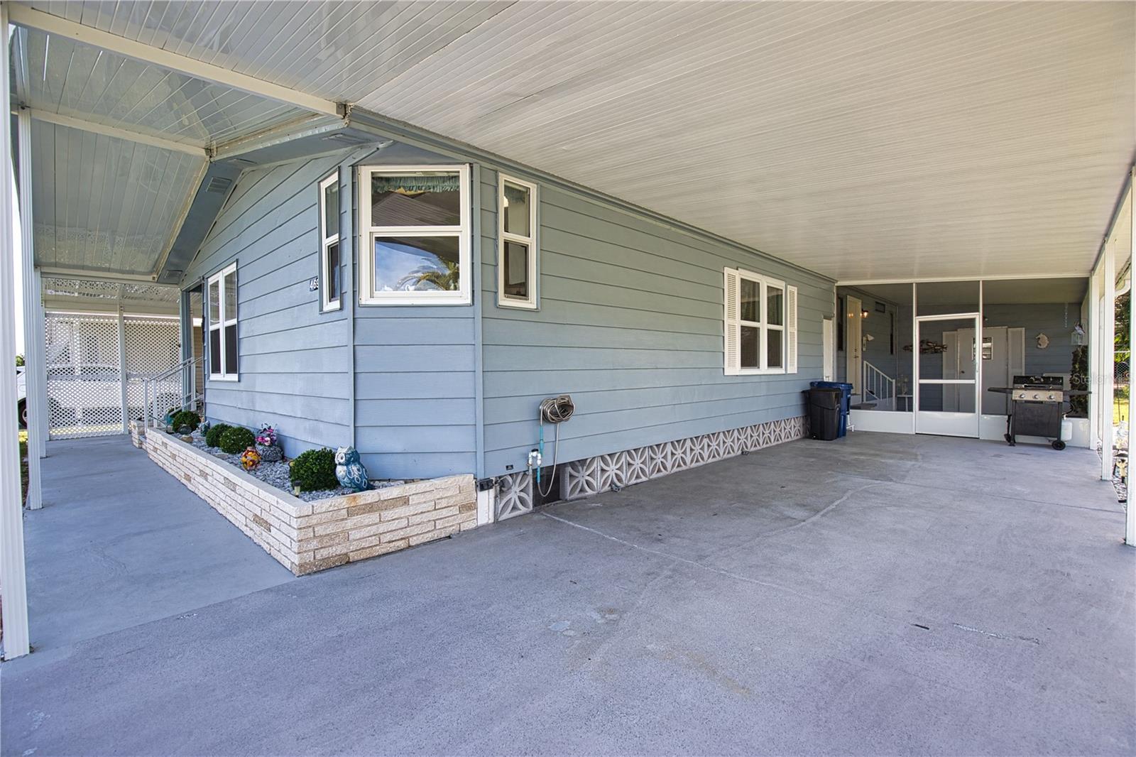 LA CASA MHP CO-OP - Residential