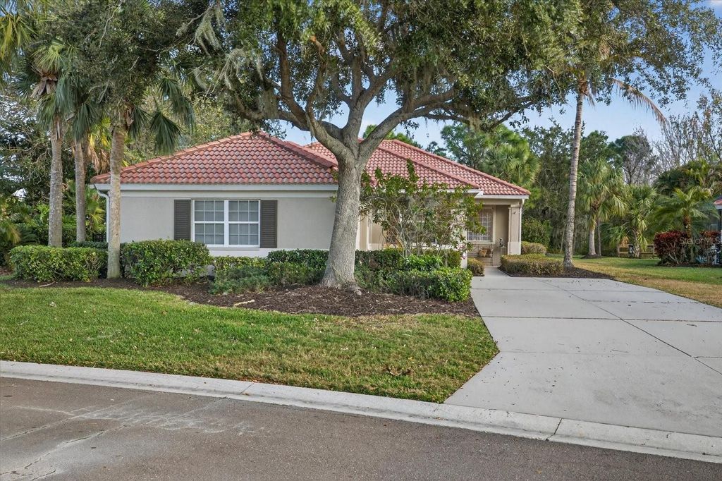 Photo of 719 Misty Pond Court, Bradenton, FL 34212 (MLS # A4682996)
