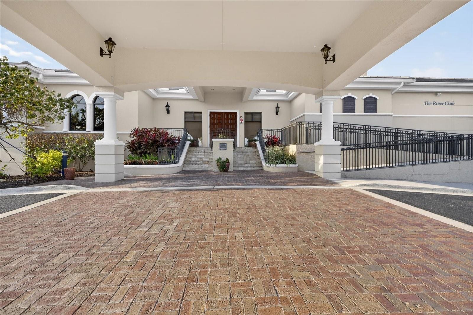 WATERLEFE GOLF & RIVER CLUB - Residential