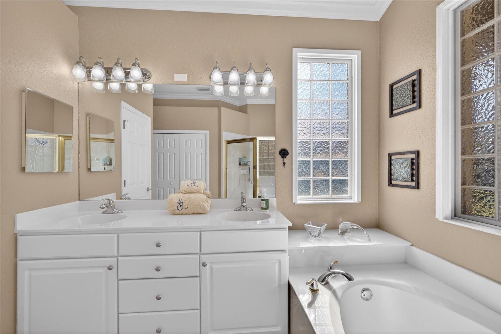 WATERLEFE GOLF & RIVER CLUB - Residential