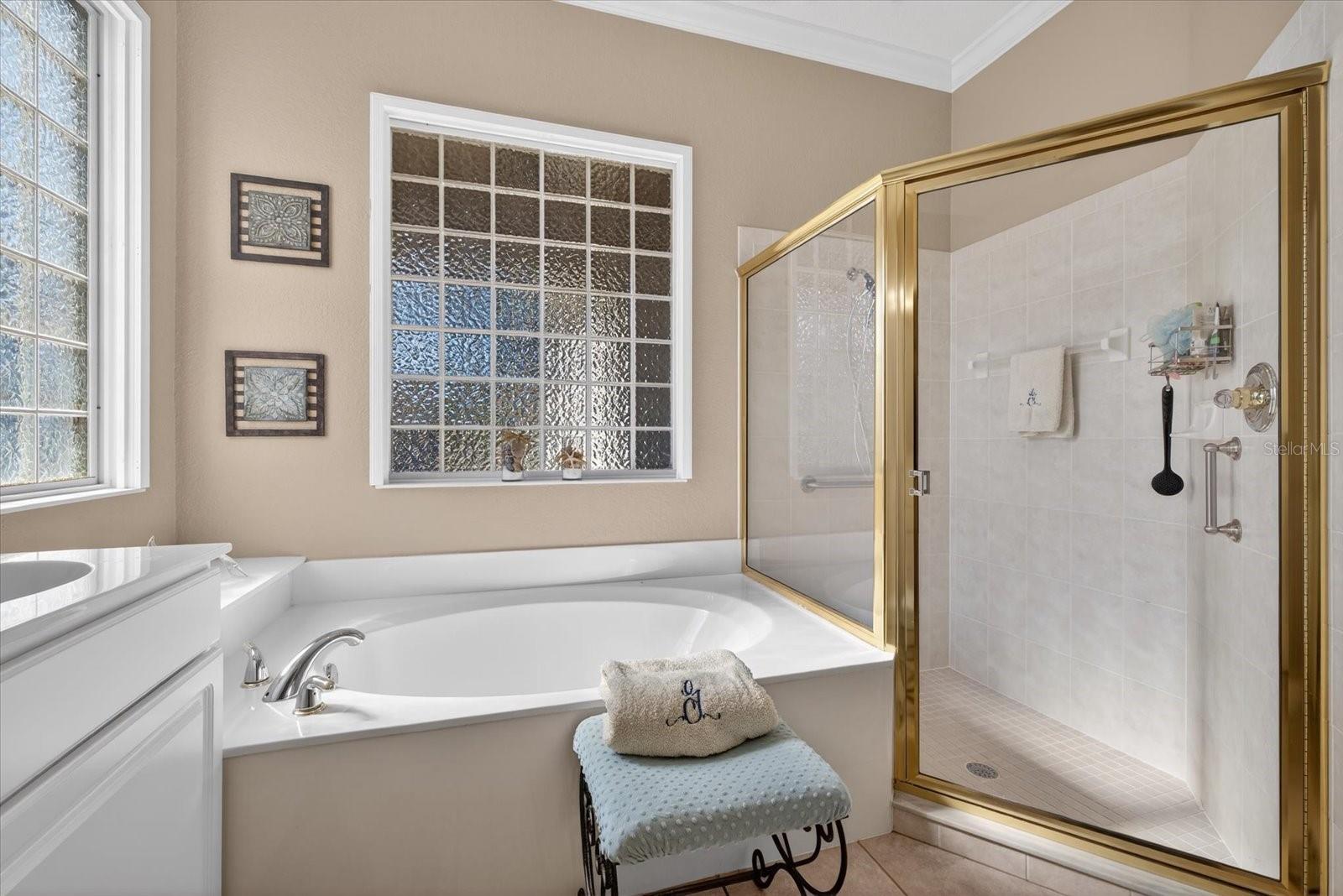 WATERLEFE GOLF & RIVER CLUB - Residential