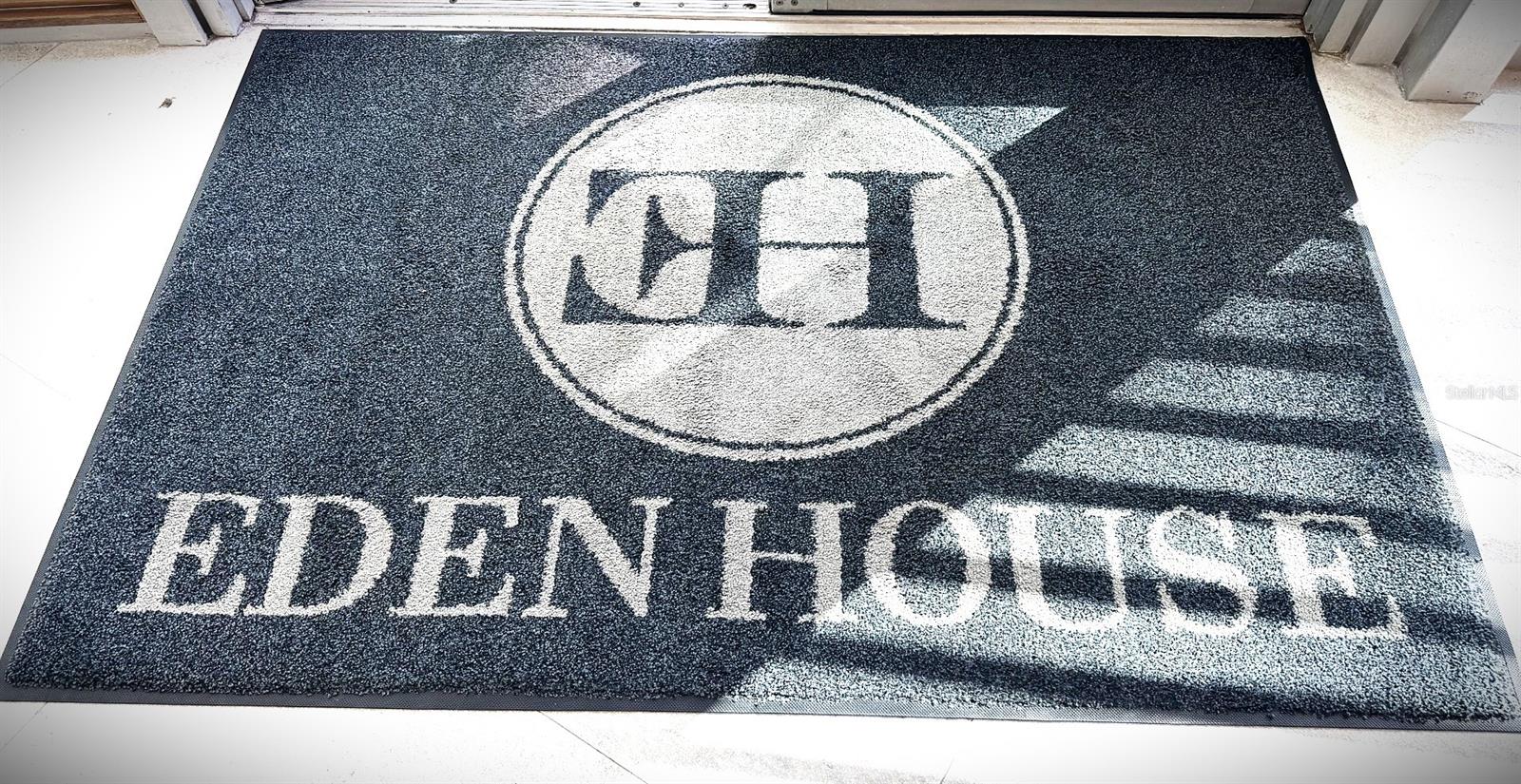 EDEN HOUSE - Residential