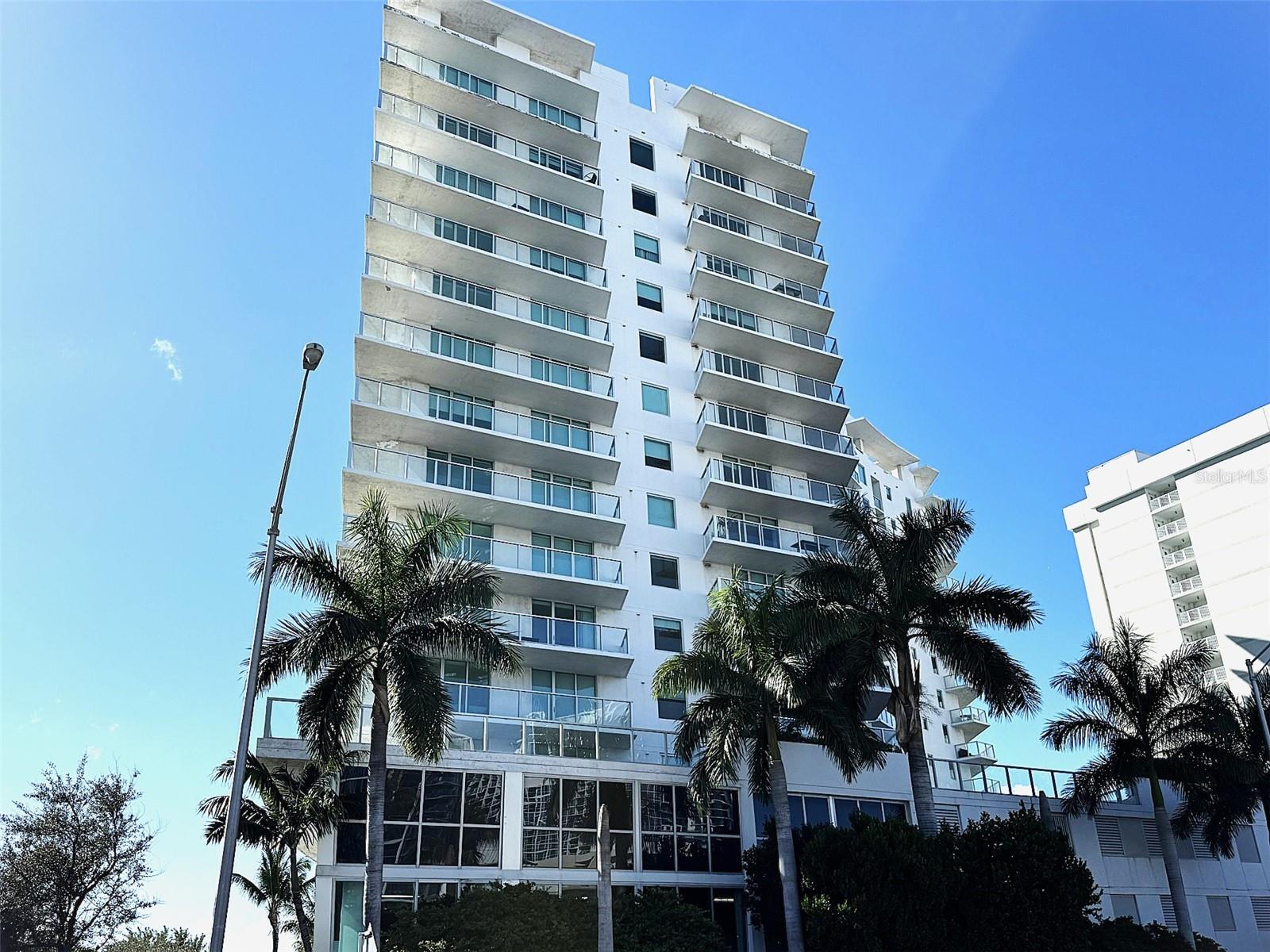 EDEN HOUSE - Residential