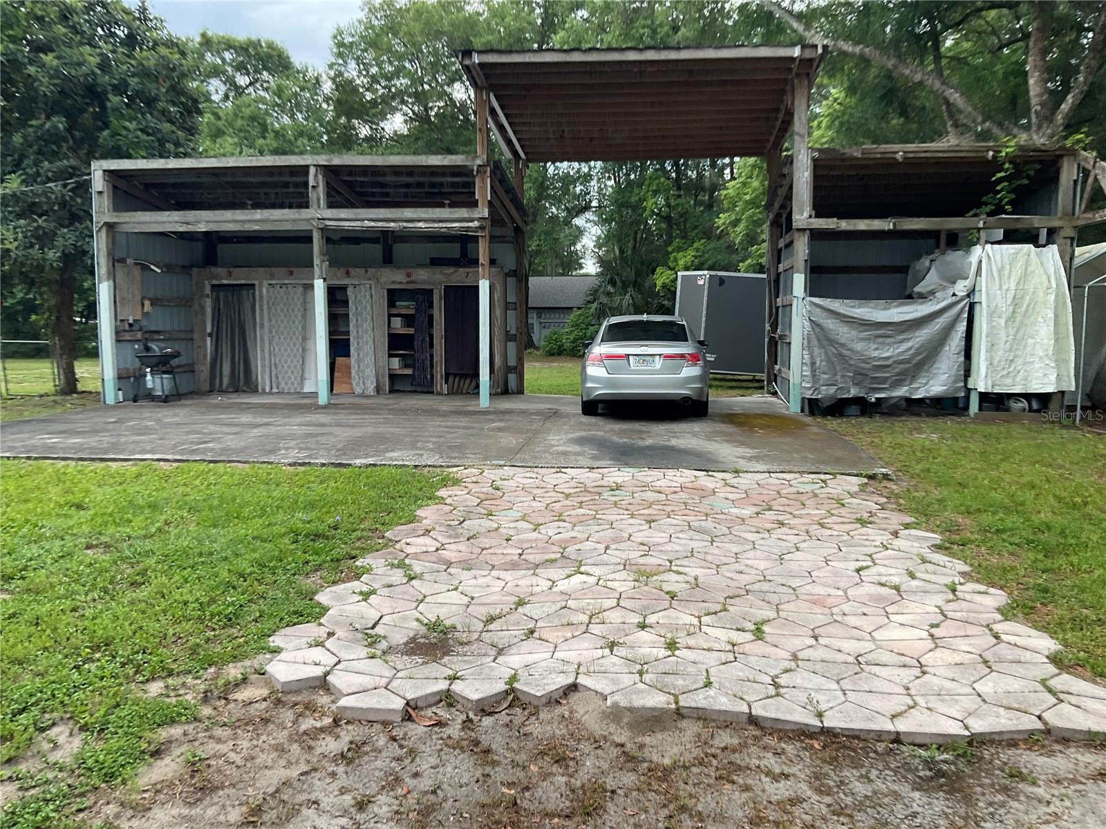 LAKE HELEN BLK 16 - Commercial Sale
