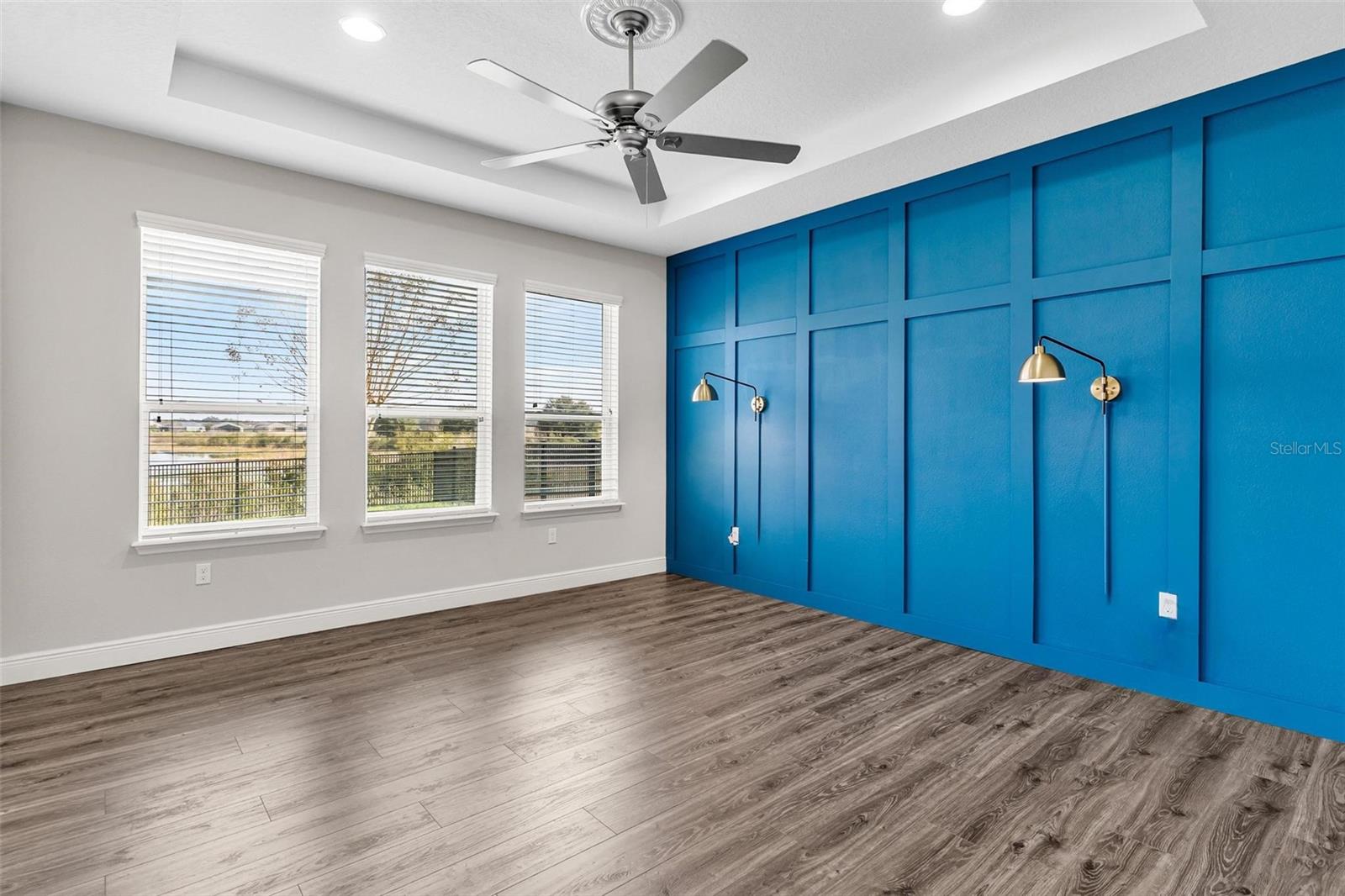 CASCADES/GROVELAND PH 5 - Residential