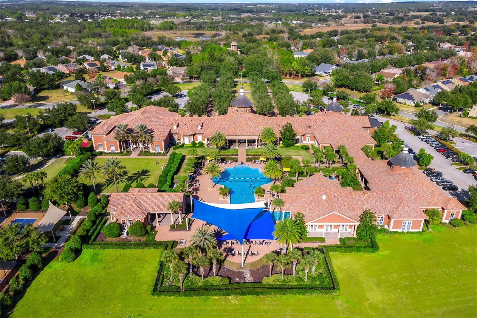 CASCADES/GROVELAND PH 5 - Residential