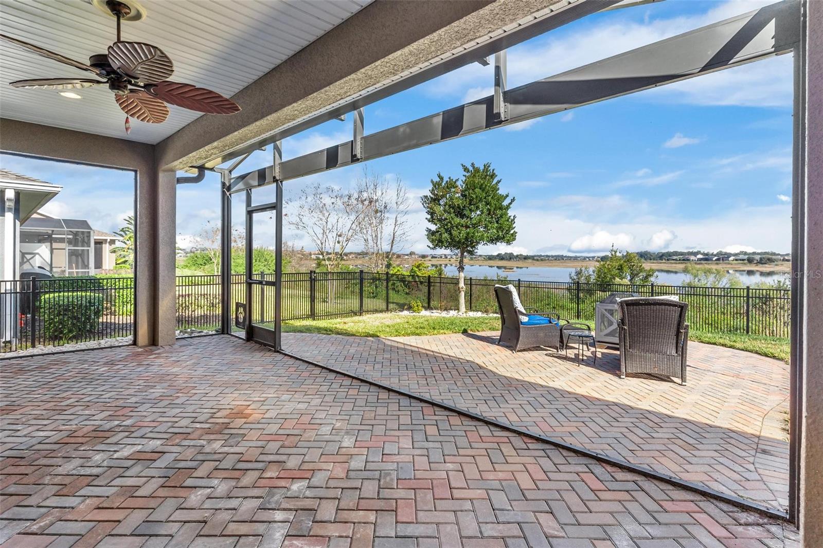 CASCADES/GROVELAND PH 5 - Residential