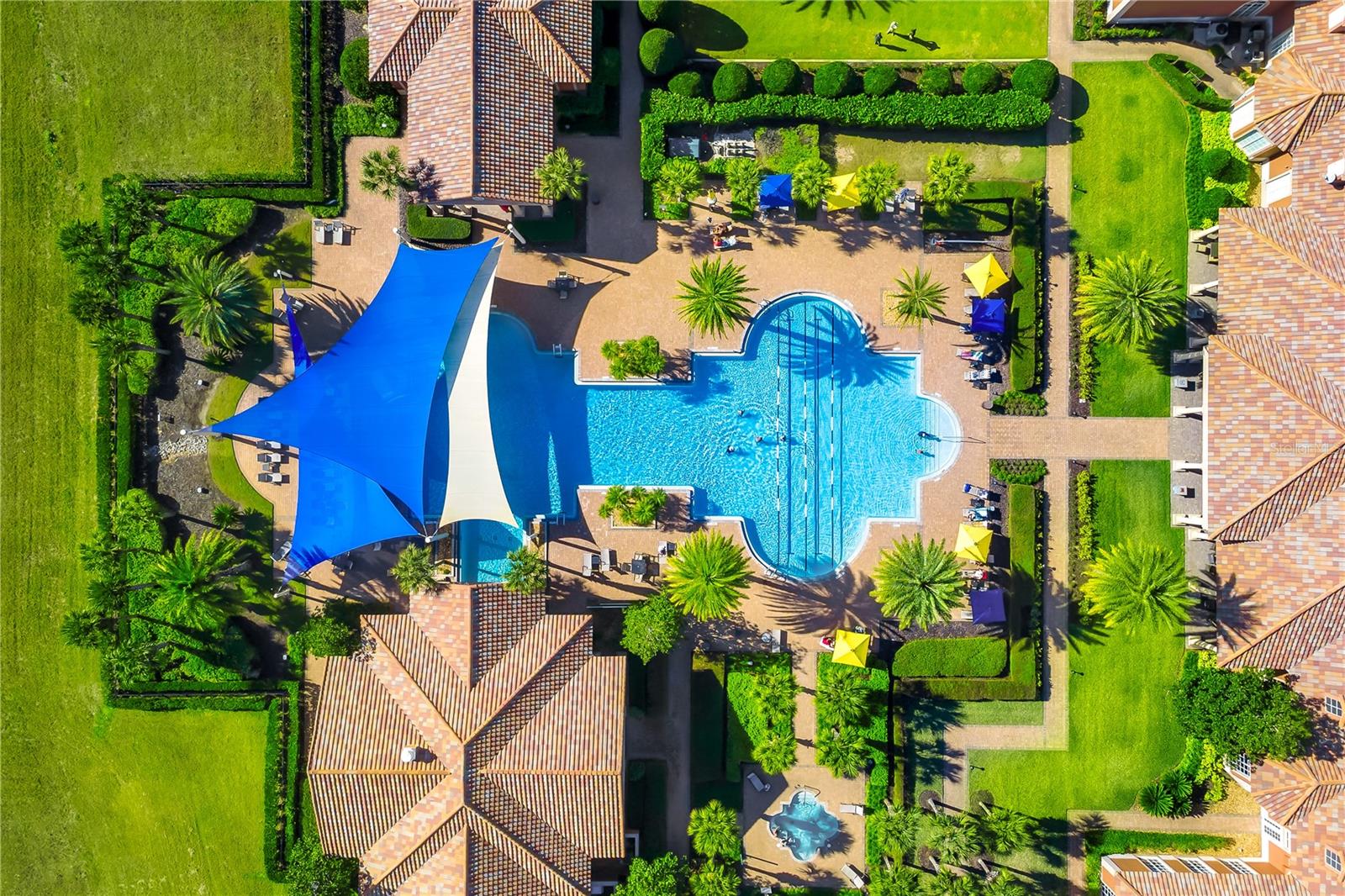 CASCADES/GROVELAND PH 5 - Residential