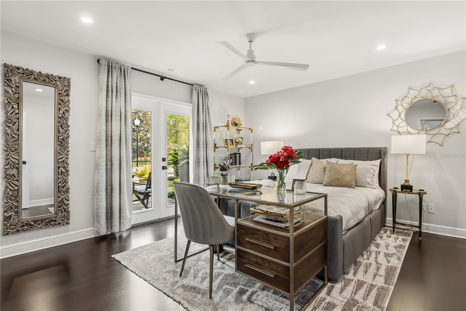 PARK GROVE W/125 LOT 10 BLK D - Residential