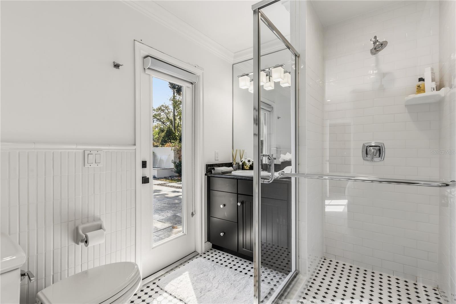 PARK GROVE W/125 LOT 10 BLK D - Residential