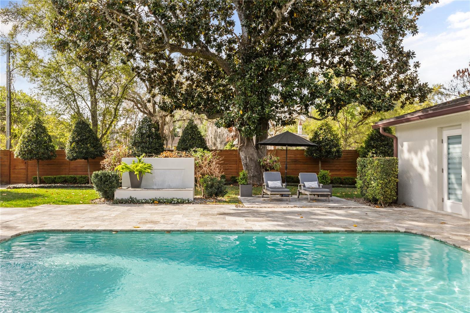 PARK GROVE W/125 LOT 10 BLK D - Residential