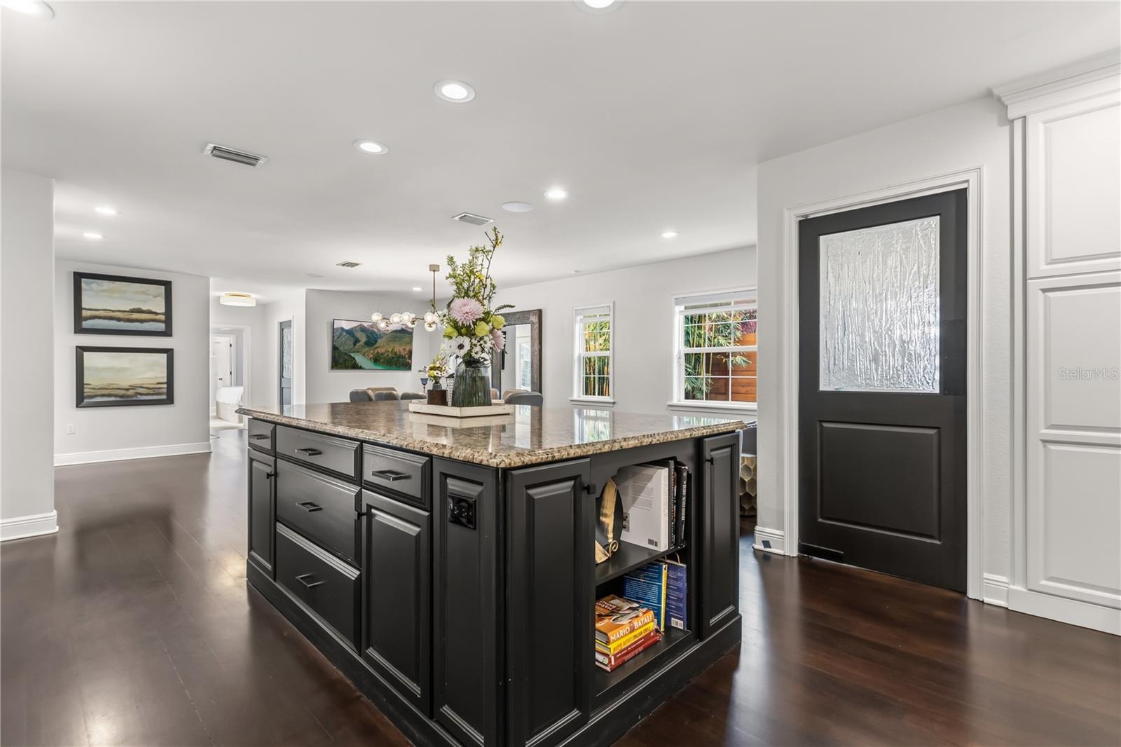 PARK GROVE W/125 LOT 10 BLK D - Residential