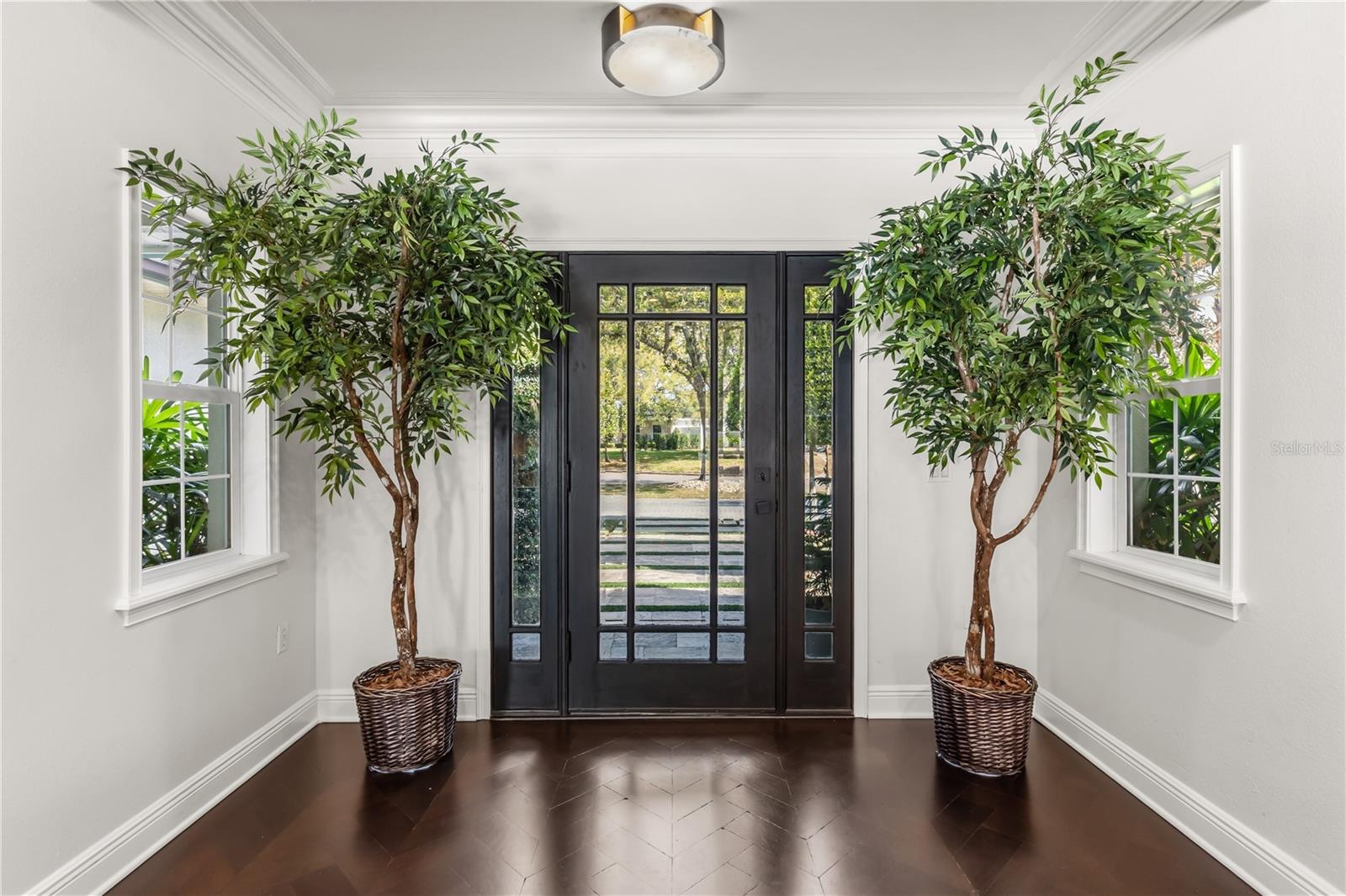 PARK GROVE W/125 LOT 10 BLK D - Residential