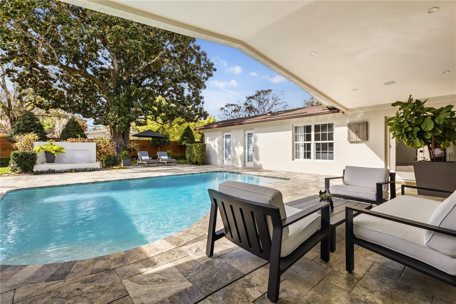 PARK GROVE W/125 LOT 10 BLK D - Residential