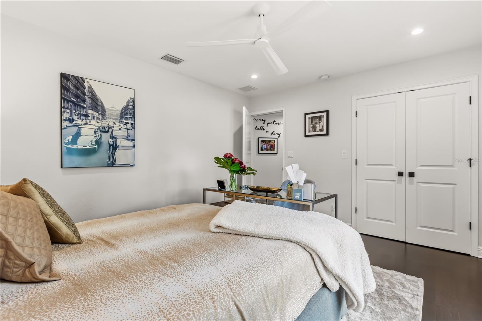 PARK GROVE W/125 LOT 10 BLK D - Residential