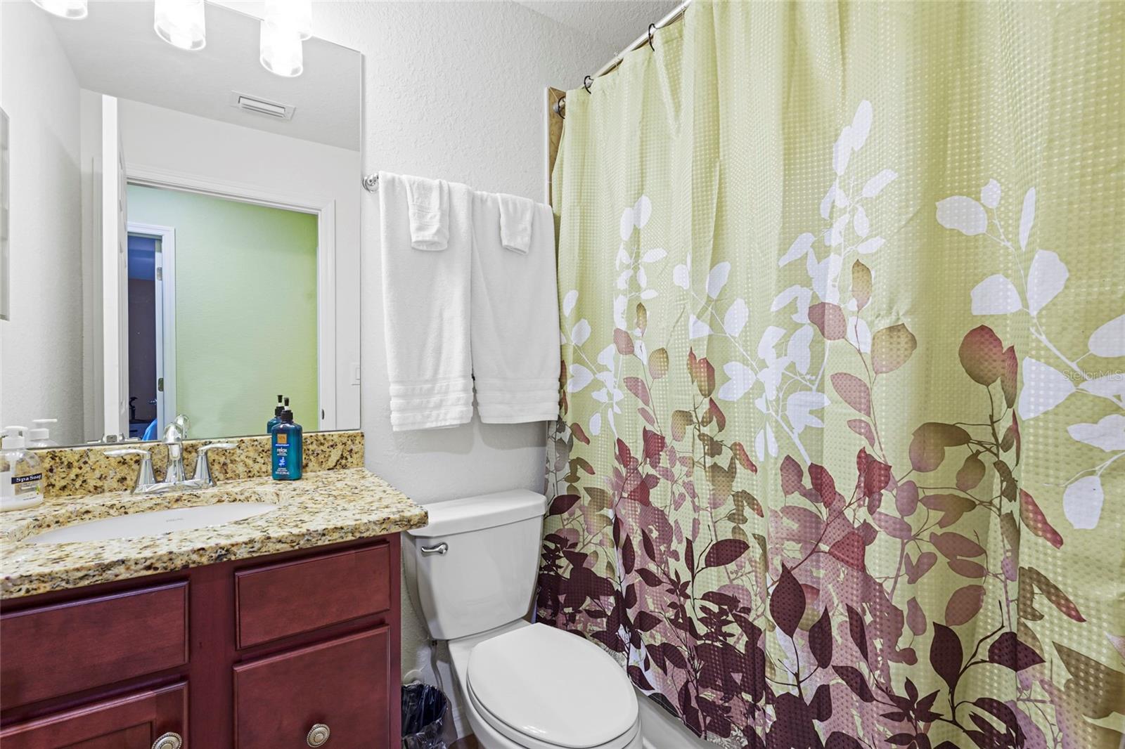 LAKEWOOD NATIONAL - Residential