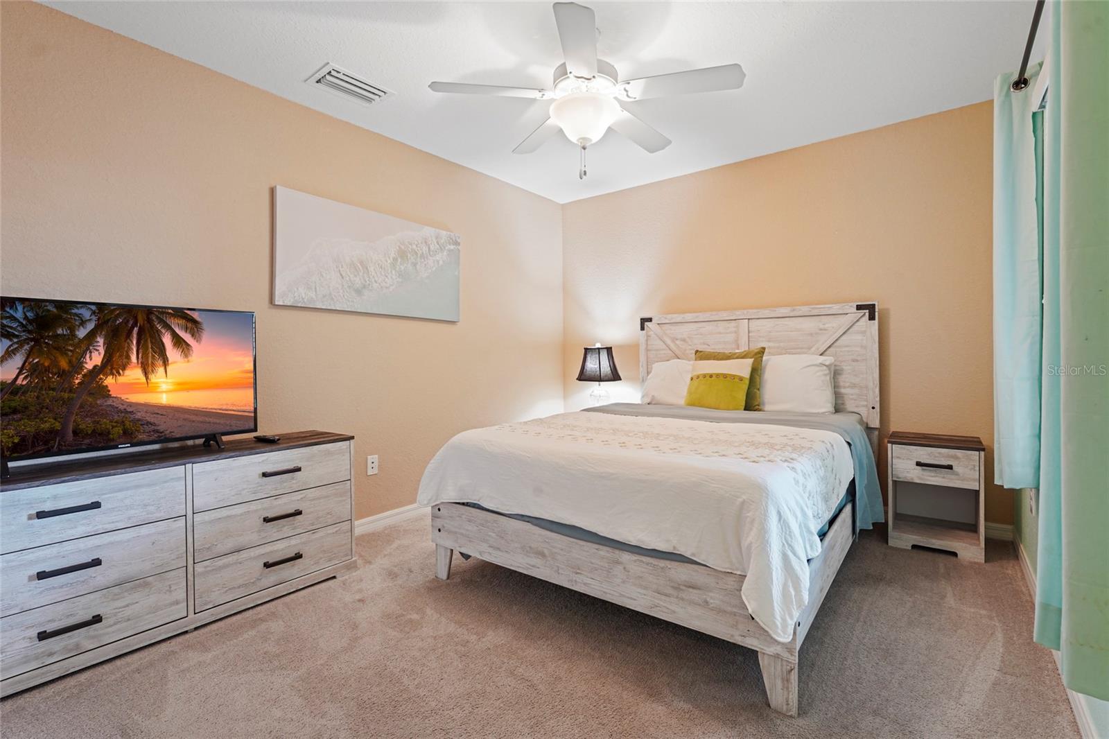 LAKEWOOD NATIONAL - Residential