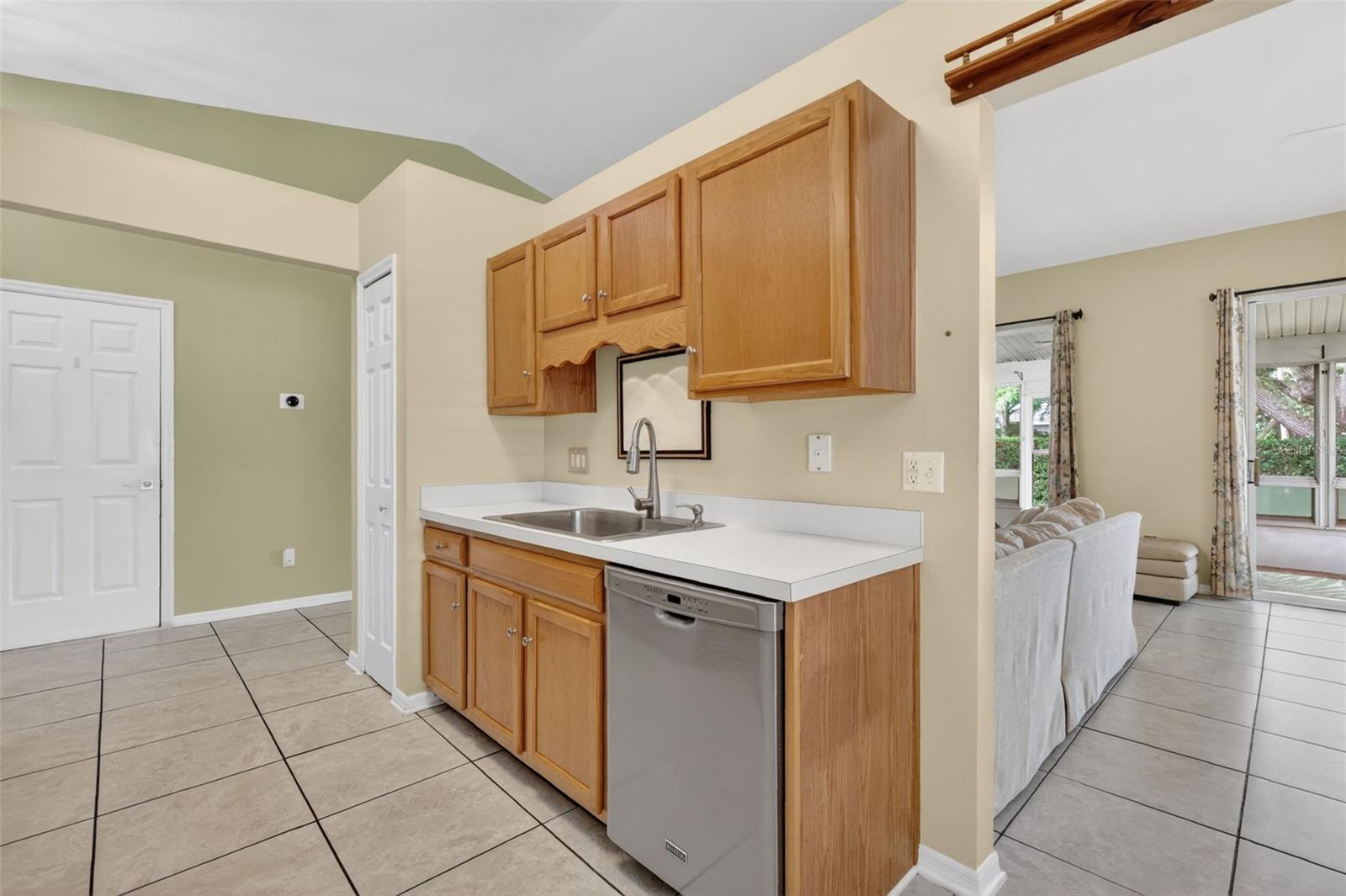 PLANTATION AT LEESBURG GREENTREE - Residential
