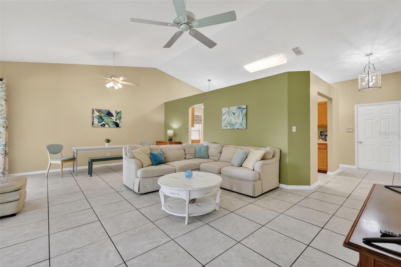 PLANTATION AT LEESBURG GREENTREE - Residential